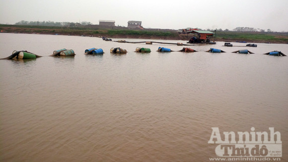 "Vòi bạch tuộc" rút ruột sông Hồng ảnh 4