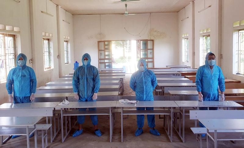 Lực lượng chức năng phát hiện, phối hợp đưa đi cách ly 4 công dân Trung Quốc nhập cảnh trái phép vào Việt Nam Lực lượng chức năng phát hiện, phối hợp đưa đi cách ly 4 công dân Trung Quốc nhập cảnh trái phép vào Việt Nam