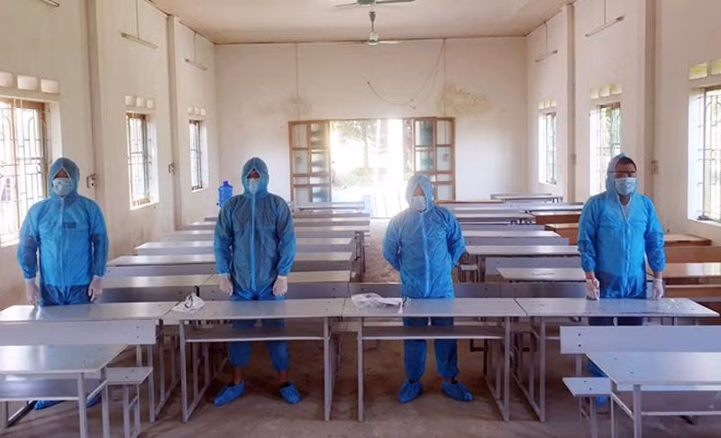 Lực lượng chức năng phát hiện, phối hợp đưa đi cách ly 4 công dân Trung Quốc nhập cảnh trái phép vào Việt Nam Lực lượng chức năng phát hiện, phối hợp đưa đi cách ly 4 công dân Trung Quốc nhập cảnh trái phép vào Việt Nam