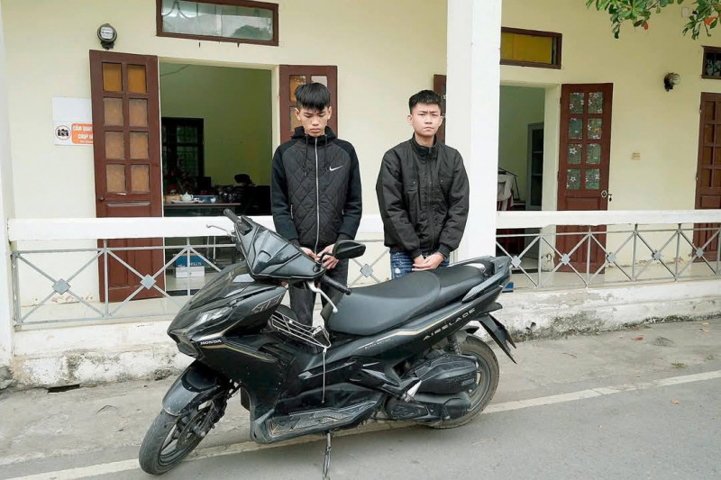 Hai đối tượng và phương tiện gây án