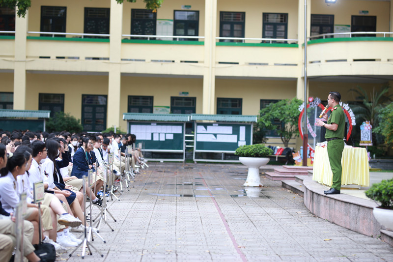 Thường xuyên tổ chức, tuyên truyền để học sinh phòng tránh tác hại ma túy học đường