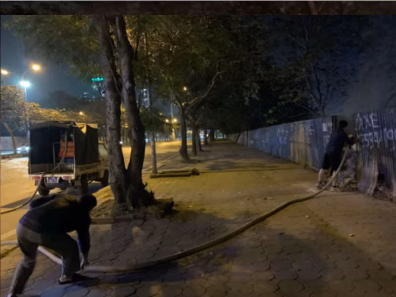 Xe tuần tra TTĐT được trang bị máy bơm và bình chứa 500 lít nước phục vụ sẵn sàng ứng trực, xử lý nhanh sự cố cháy Xe tuần tra TTĐT được trang bị máy bơm và bình chứa 500 lít nước phục vụ sẵn sàng ứng trực, xử lý nhanh sự cố cháy