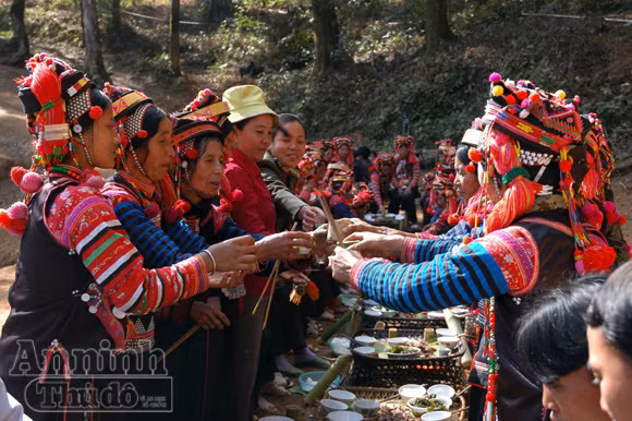 Tục xem gan lợn để biết vận mệnh trong năm ảnh 8