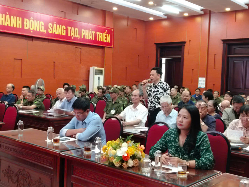 Nhiều ý kiến đóng góp tích cực về tinh thần, trách nhiệm của công an với sự bình yên, hạnh phúc của nhân dân