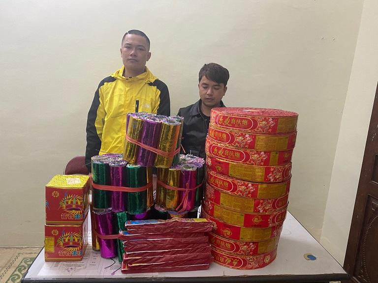 Hai đối tượng và tang vật