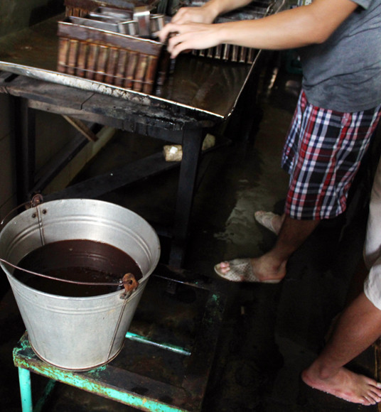 Mục sở thị công nghệ làm kem siêu… bẩn tại Thủ đô ảnh 10 Mục sở thị công nghệ làm kem siêu… bẩn tại Thủ đô ảnh 10