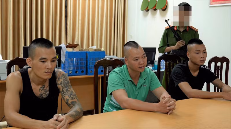 Các đối tượng liên quan