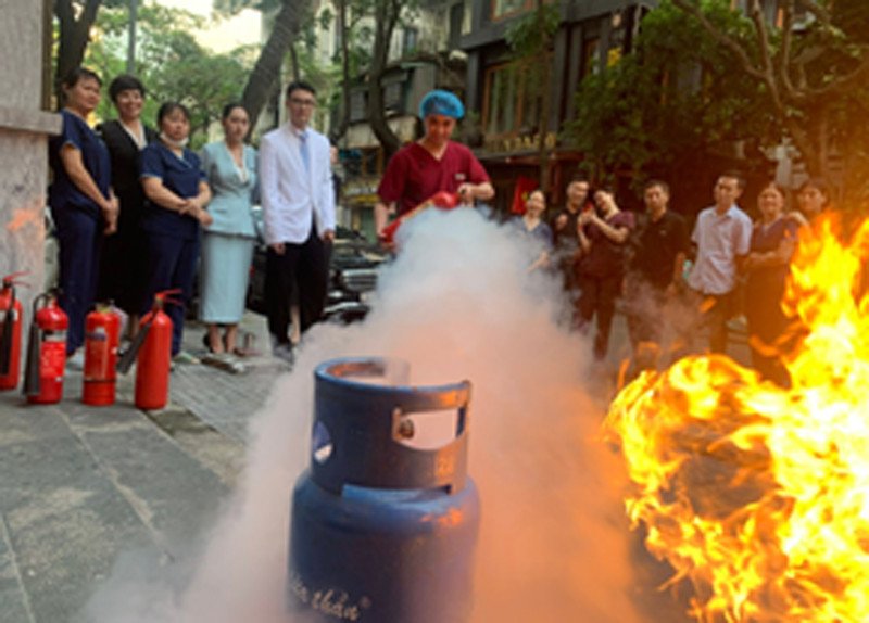 Đội chữa cháy và cứu nạn, cứu hộ khu vực số 9 tuyên truyền, nâng cao kỹ năng phòng cháy, chữa cháy cho người dân