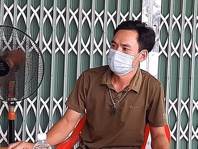 Anh Nguyễn Hữu Tuân mong muốn chung tay sẻ chia vất vả với tổ công tác để nhanh chóng đẩy lùi dịch Covid-19