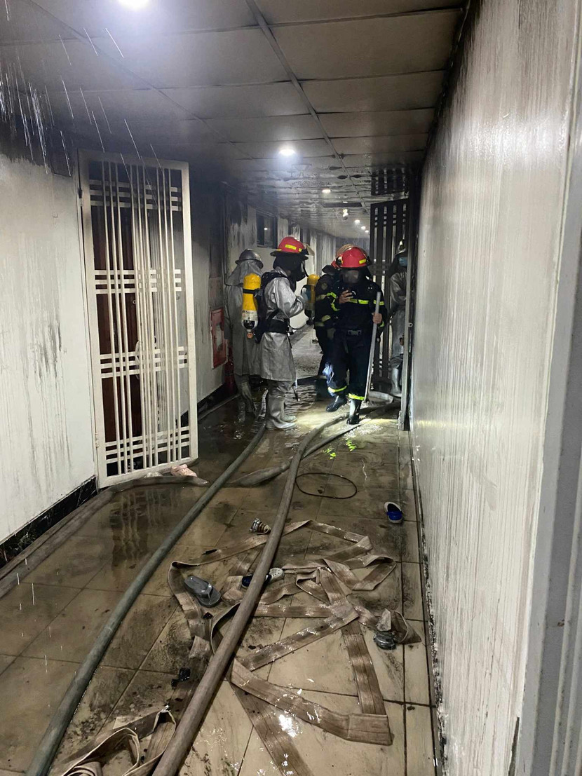 Lực lượng PCCC và CNCH nhanh chóng tiếp cận dập tắt đám cháy