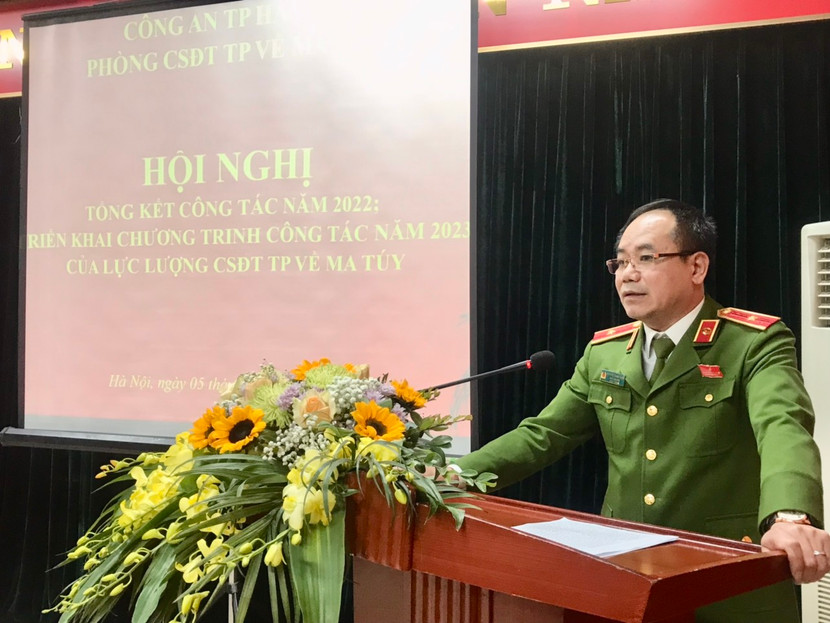 Thiếu tướng Nguyễn Thanh Tùng, PGĐ CATP Hà Nội phát biểu, chỉ đạo tại hội nghị