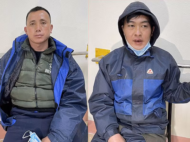 Hai đối tượng Dơ và Cha