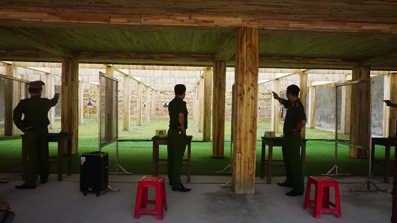 Để tham gia Giải bắn súng ngăn quân dụng Báo An ninh Thủ đô năm 2020, các Phòng, Công an các quận, huyện, thị xã thuộc Công an thành phố tuyển chọn vận động viên, thành lập đội tuyển, cán bộ, chiến sỹ các đơn vị.