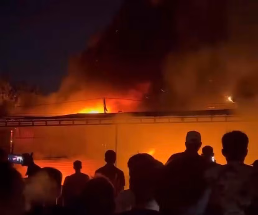 Nhanh chóng dập tắt đám cháy