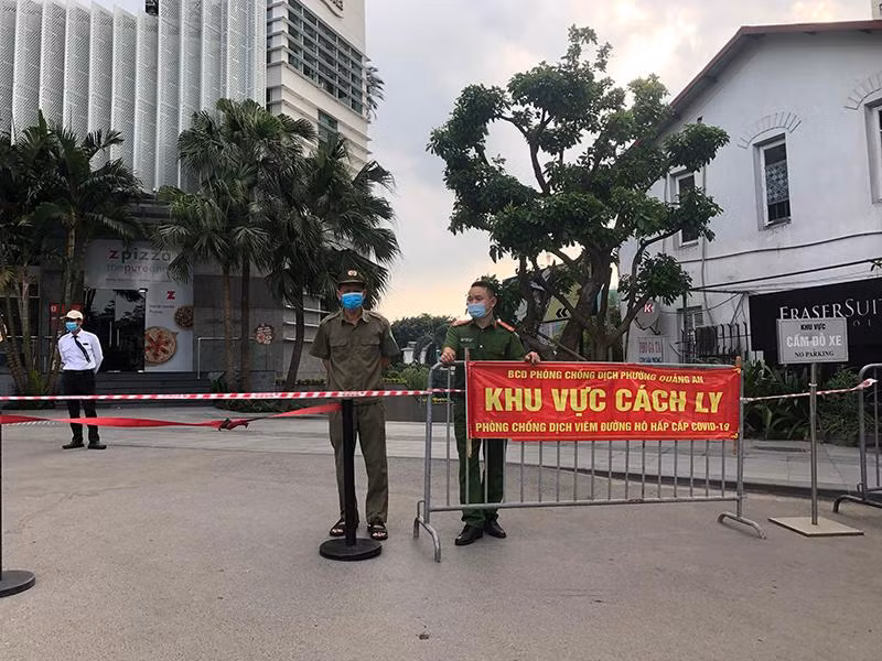 CAP QUảng An nhanh chóng lập chốt cách ly phòng chống dịch Covid-19 tại toà nhà 51 Xuân Diệu