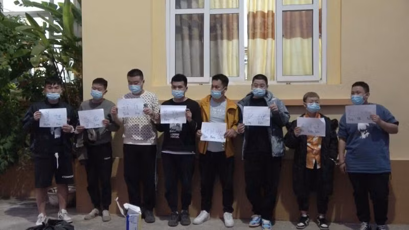 Nhóm đối tượng nhập cảnh trái phép vào Việt Nam Nhóm đối tượng nhập cảnh trái phép vào Việt Nam