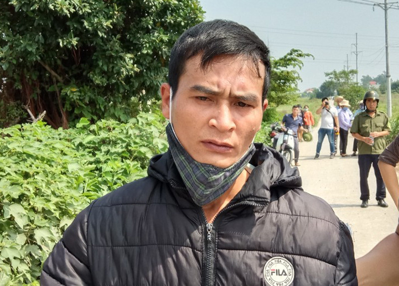 Cơ quan CSĐT dẫn giải đối tượng Trung dựng lại hiện trường Cơ quan CSĐT dẫn giải đối tượng Trung dựng lại hiện trường