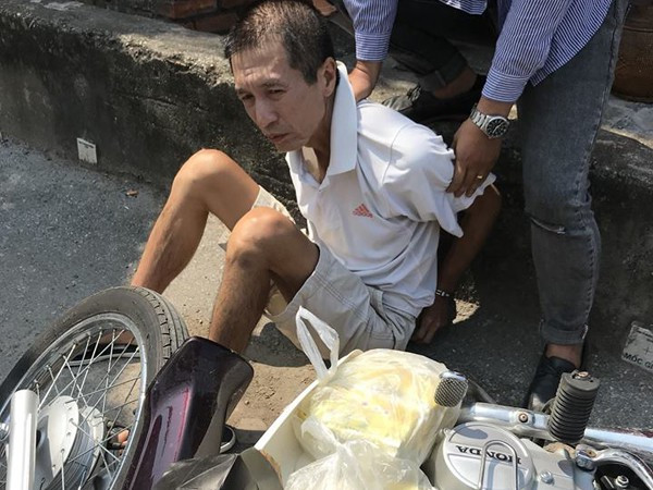 Công an Hà Nội triệt xóa đường dân vận chuyển ma túy cực lớn từ biên giới miền Trung đưa ra Hà Nội tiêu thụ do Phạm Bá Sơn (SN 1975, ở Khu đô thị Sài Đồng, phường Phúc Đồng, quận Long Biên cầm đầu Công an Hà Nội triệt xóa đường dân vận chuyển ma túy cực lớn từ biên giới miền Trung đưa ra Hà Nội tiêu thụ do Phạm Bá Sơn (SN 1975, ở Khu đô thị Sài Đồng, phường Phúc Đồng, quận Long Biên cầm đầu