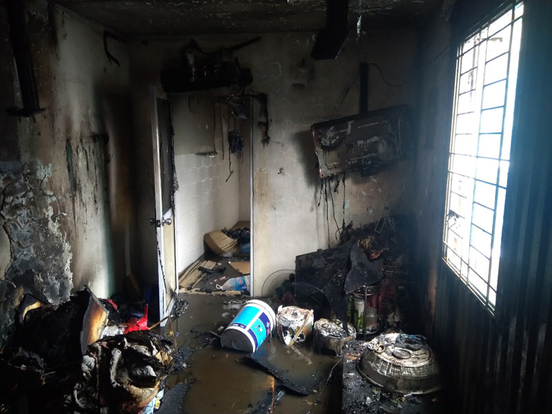 Bên trong ngôi nhà bị cháy