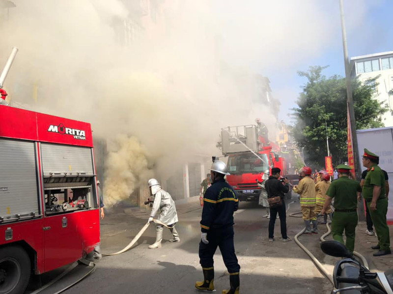 Để tuyên truyền phòng ngừa, hạn chế đến mức thấp nhất số vụ cháy và thiệt hại do cháy, đồng thời phát huy hiệu quả chữa cháy tại chỗ, lực lượng Cảnh sát PCCC và CNCH đã tổ chức thực tập phương án chữa cháy giả định với sự tham gia của nhiều lực lượng