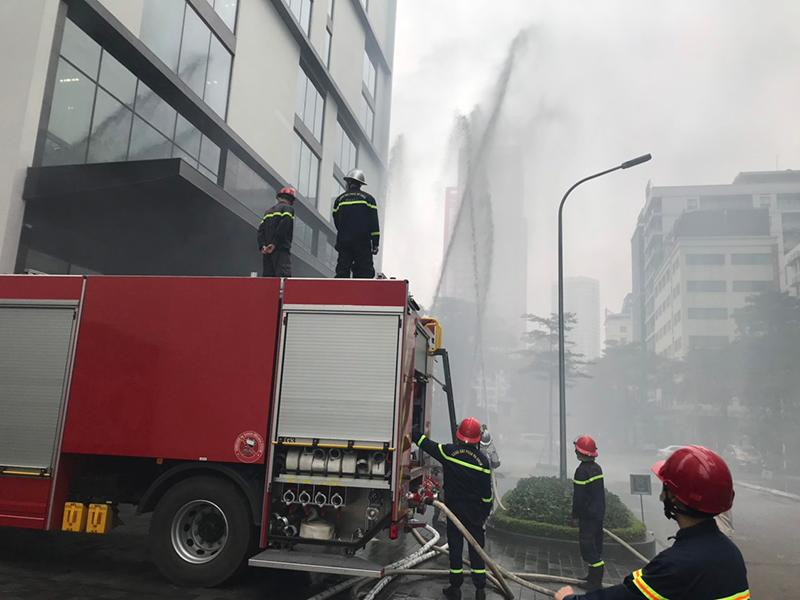 Lực lượng Cảnh sát PCCC và CNCH - CAQ Nam Từ Liêm diễn tập để kiểm tra, đánh giá công tác phối hợp giữa các lực lượng để kịp thời xử lý khi có sự cố xảy ra Lực lượng Cảnh sát PCCC và CNCH - CAQ Nam Từ Liêm diễn tập để kiểm tra, đánh giá công tác phối hợp giữa các lực lượng để kịp thời xử lý khi có sự cố xảy ra