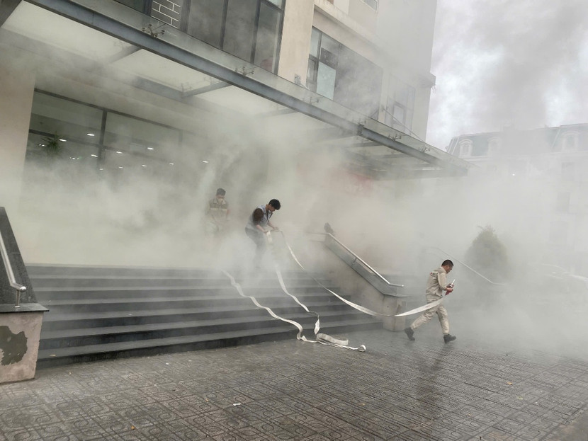 Lực lượng PCCC cơ sở triển khai chữa cháy