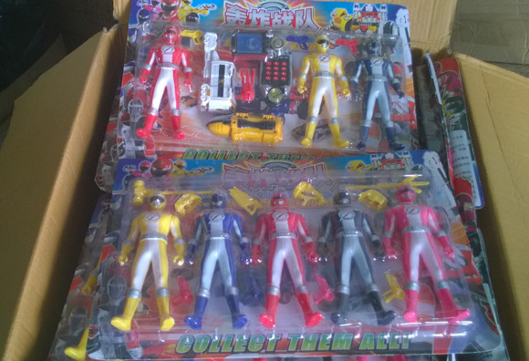 Choáng với mực xé nhỏ: đốt khét lẹt, kéo co giãn như cao su ảnh 8