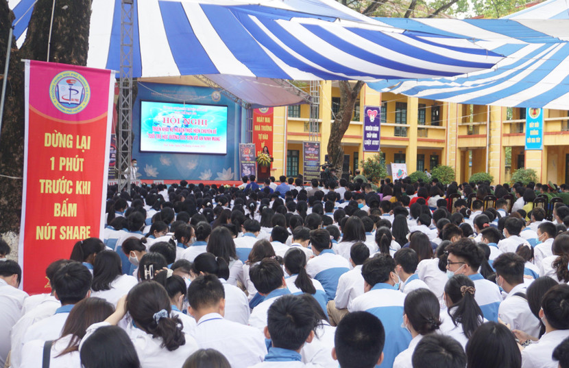 Tuyên truyền Luật An ninh mạng tại trường THPT Đa Phúc, huyện Sóc Sơn Tuyên truyền Luật An ninh mạng tại trường THPT Đa Phúc, huyện Sóc Sơn