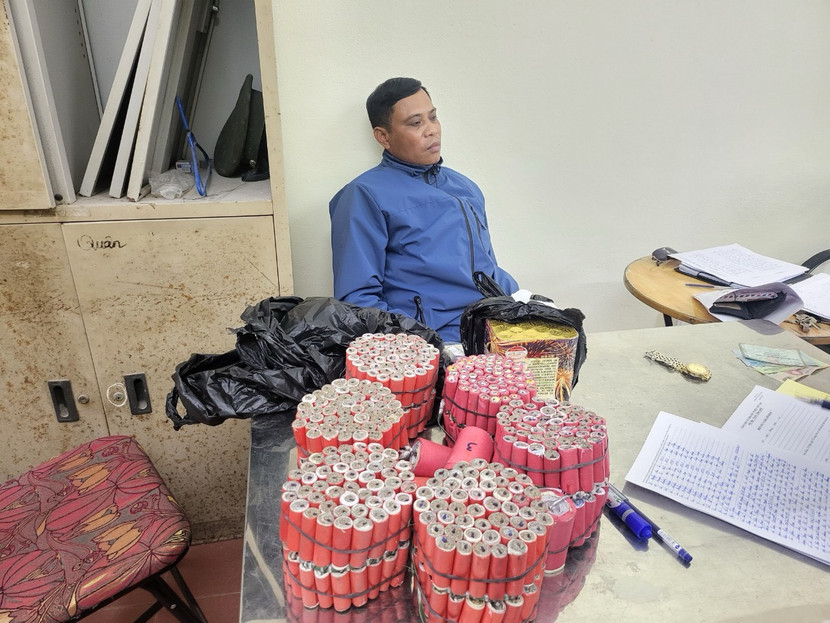 Đối tượng và tang vật Đối tượng và tang vật