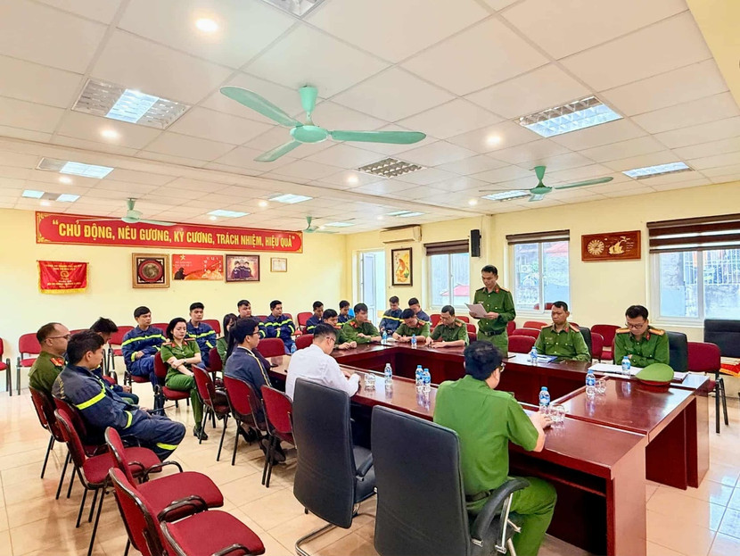 Các đại biểu tham dự hội nghị