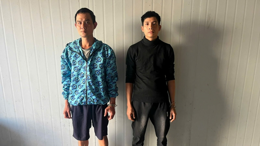 Hai đối tượng liên quan