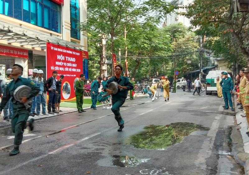 Hội thao nhằm nâng cao nhận thức, kỹ năng chữa cháy ban đầu, triển khai phương án cứu hộ, cứu nạn để hạn chế thấp nhất các thiệt hại trong trường hợp có hỏa hoạn hoặc sự cố xảy ra; đồng thời rút kinh nghiệm để xây dựng, củng cố lực lượng phòng cháy, chữa cháy cơ sở trong thời gian tới Hội thao nhằm nâng cao nhận thức, kỹ năng chữa cháy ban đầu, triển khai phương án cứu hộ, cứu nạn để hạn chế thấp nhất các thiệt hại trong trường hợp có hỏa hoạn hoặc sự cố xảy ra; đồng thời rút kinh nghiệm để xây dựng, củng cố lực lượng phòng cháy, chữa cháy cơ sở trong thời gian tới