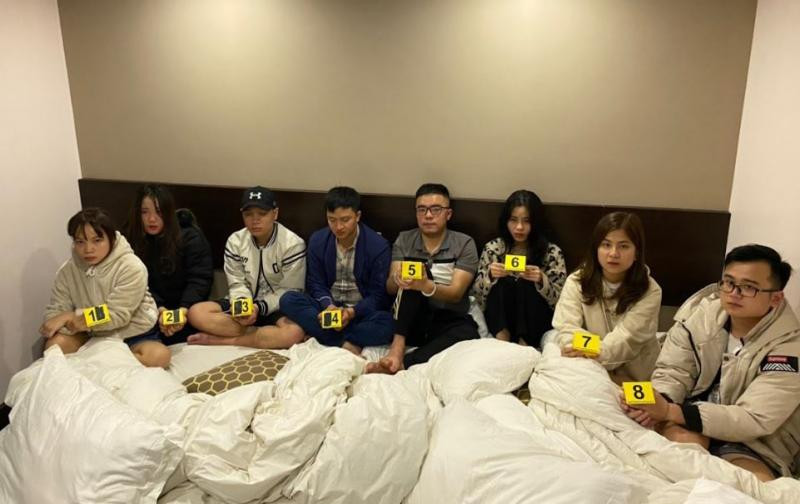 Các đối tượng tụ tập sử dụng trái phép chất ma tuý