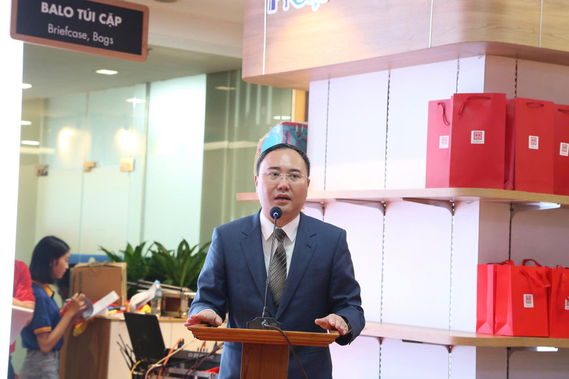 Ông Phạm Trung Kiên, Tổng Giám đốc Công ty cổ phần Văn phòng phẩm Hồng Hà Ông Phạm Trung Kiên, Tổng Giám đốc Công ty cổ phần Văn phòng phẩm Hồng Hà