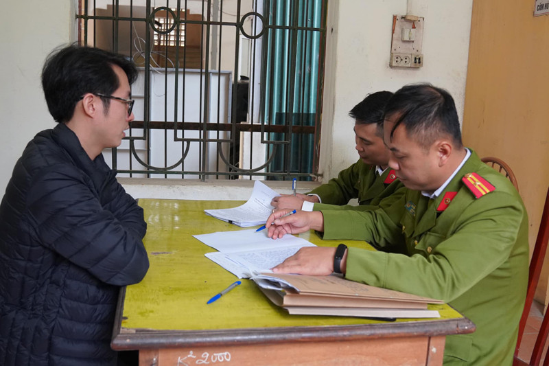 Cơ quan CSĐT ghi lời khai đối tượng Thành