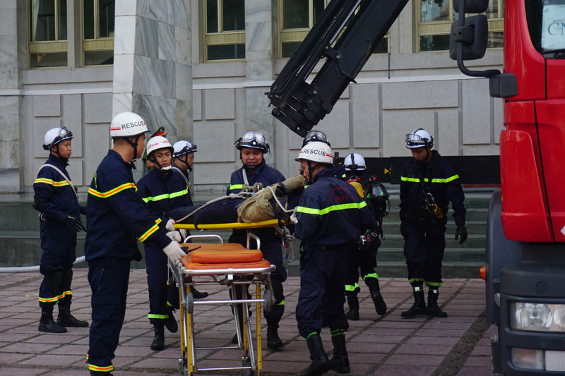 Theo chỉ huy Phòng Cảnh sát PCCC và CNCH- CATP Hà Nội , buổi diễn tập nhằm mục đích kiểm tra phương tiện và đánh giá sự phối hợp giữa các lực lượng sẵn sàng ứng trực khi có sự cố cháy, nổ xảy ra