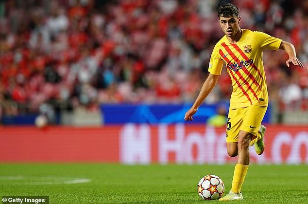 Pedri gắn bó tương lai với Barcelona đến mùa Hè năm 2026