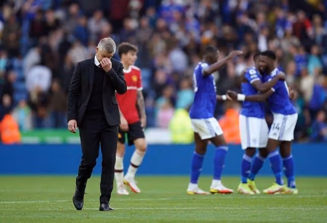 Ole Gunnar Solskjaer đang dưới áp lực vì màn khởi đầu chệch choạc của M.U