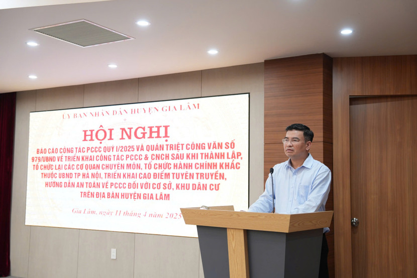 Ông Dương Viết Cường - Phó Chủ tịch UBND huyện Gia Lâm phát biểu chỉ đạo tại Hội nghị