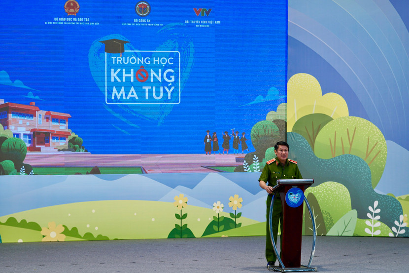 Trung tướng Nguyễn Văn Viện, Cục trưởng Cục Cảnh sát điều tra tội phạm về ma túy phát biểu tại chương trình Trung tướng Nguyễn Văn Viện, Cục trưởng Cục Cảnh sát điều tra tội phạm về ma túy phát biểu tại chương trình