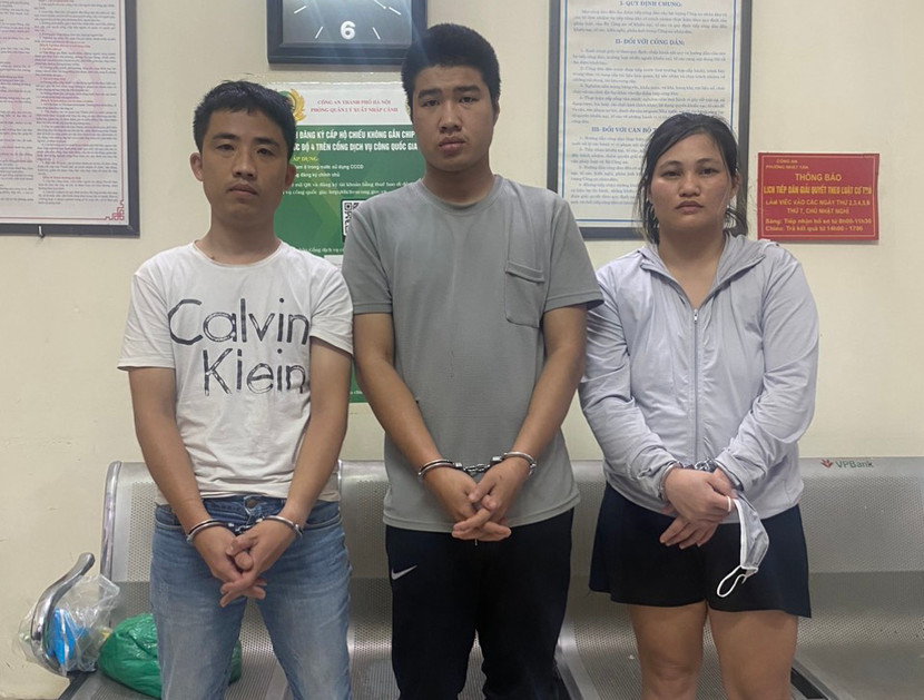 Nhung và các đối tượng liên quan