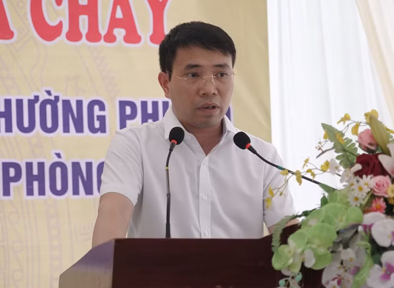Ông Nguyễn Thanh Bình, Phó Chủ tịch UBDN quận Nam Từ Liêm phát biểu tại buổi thực tập phương án PCCC tại phường Phú Đô