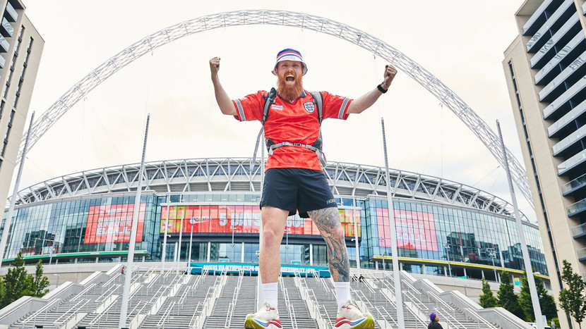 Cook sẽ đến Đức trước lúc đội tuyển Anh chơi trận mở màn với Serbia Cook sẽ đến Đức trước lúc đội tuyển Anh chơi trận mở màn với Serbia