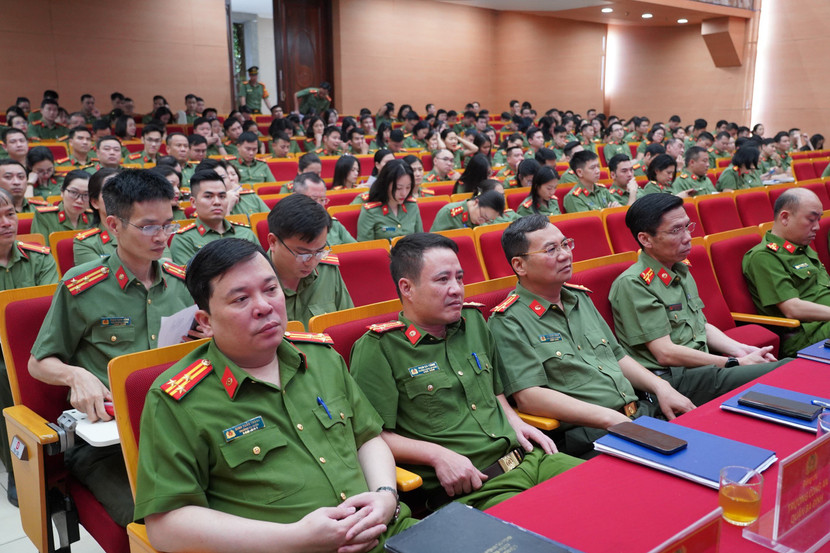 Các đại biểu tại điểm cầu CATP Hà Nội