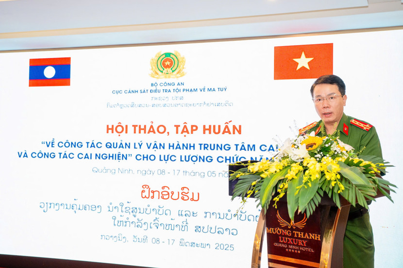 Đại tá Hoàng Quốc Việt, Phó Cục trưởng Cục Cảnh sát điều tra tội phạm về ma túy chủ trì và phát biểu chỉ đạo tại Hội thảo, tập huấn...