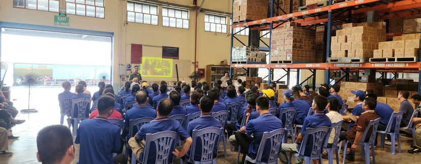 Báo cáo viên tuyên truyền, phổ biến và cập nhật các văn bản pháp luật về PCCC, thông tin tình hình cháy, nổ trên địa bàn