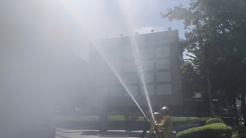 Lực lượng Cảnh sát PCCC và CNCH thực tập phương án chữa cháy và CNCH Lực lượng Cảnh sát PCCC và CNCH thực tập phương án chữa cháy và CNCH