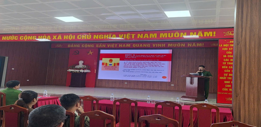 Báo cáo viên phổ biến kiến thức về phòng cháy, chữa cháy và cứu nạn, cứu hộ