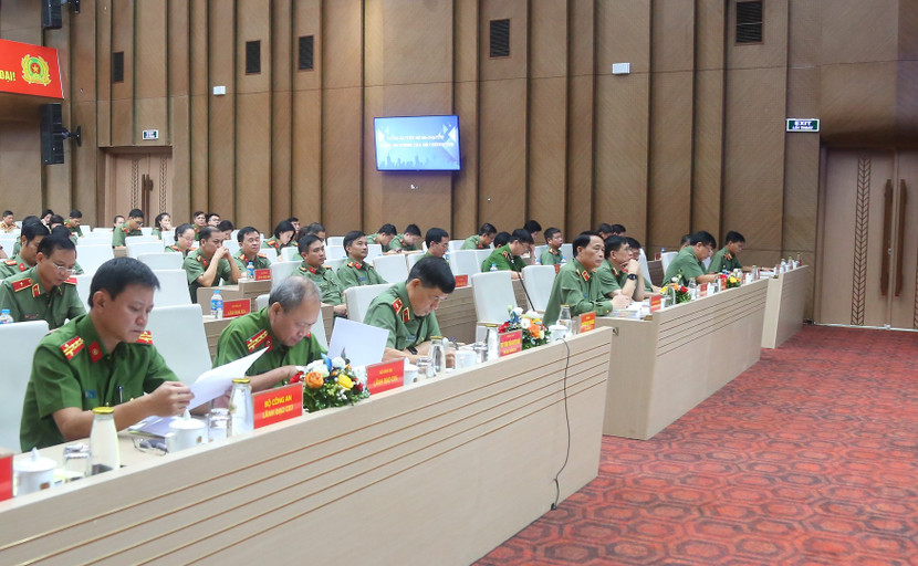 Các đại biểu tham dự Hội nghị tại hội trường Bộ Công an Các đại biểu tham dự Hội nghị tại hội trường Bộ Công an