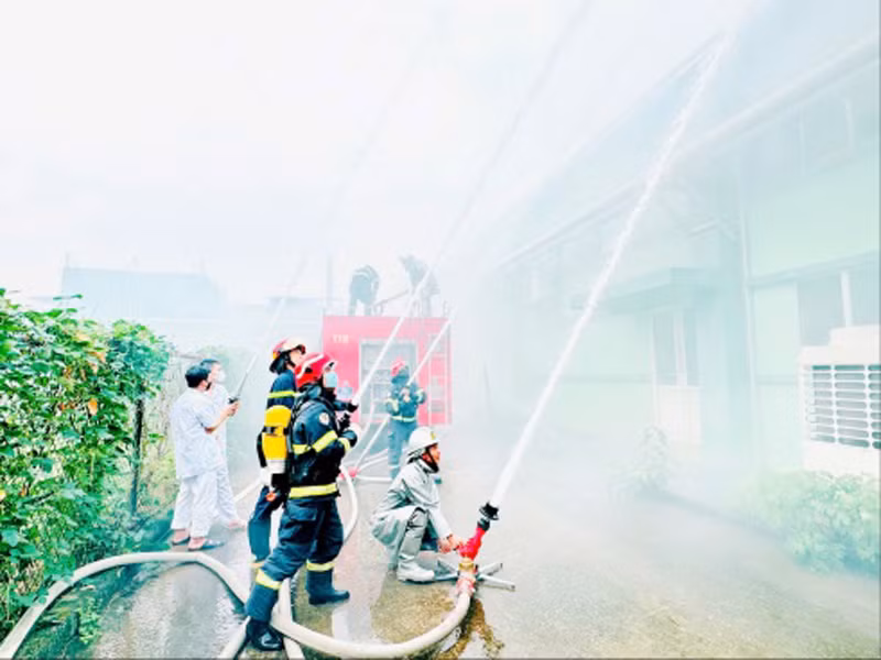 Thực tập phương án PCCC và CNCH tại cụm Công nghiệp Ngọc Hồi, huyện Thanh Trì